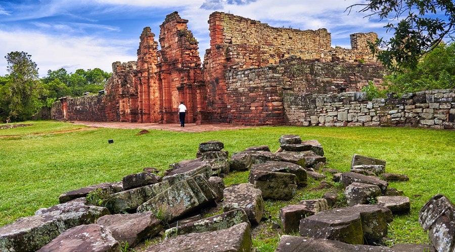 THE JESUIT WAY IN ARGENTINA: MISSIONS
