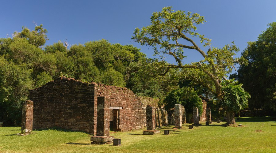 JESUIT WAY: ARGENTINA AND PARAGUAY. END IGUAZÚ