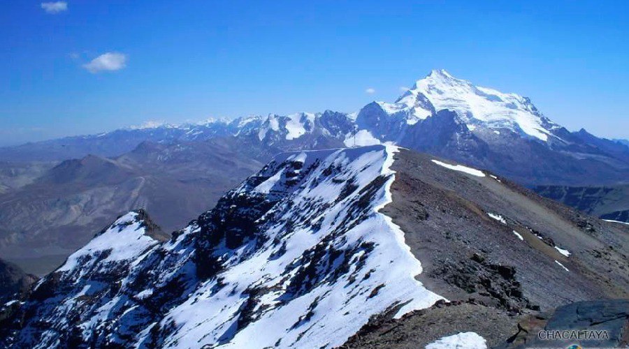 HIGHLAND MOUNTAIN RANGE & COPACABANA